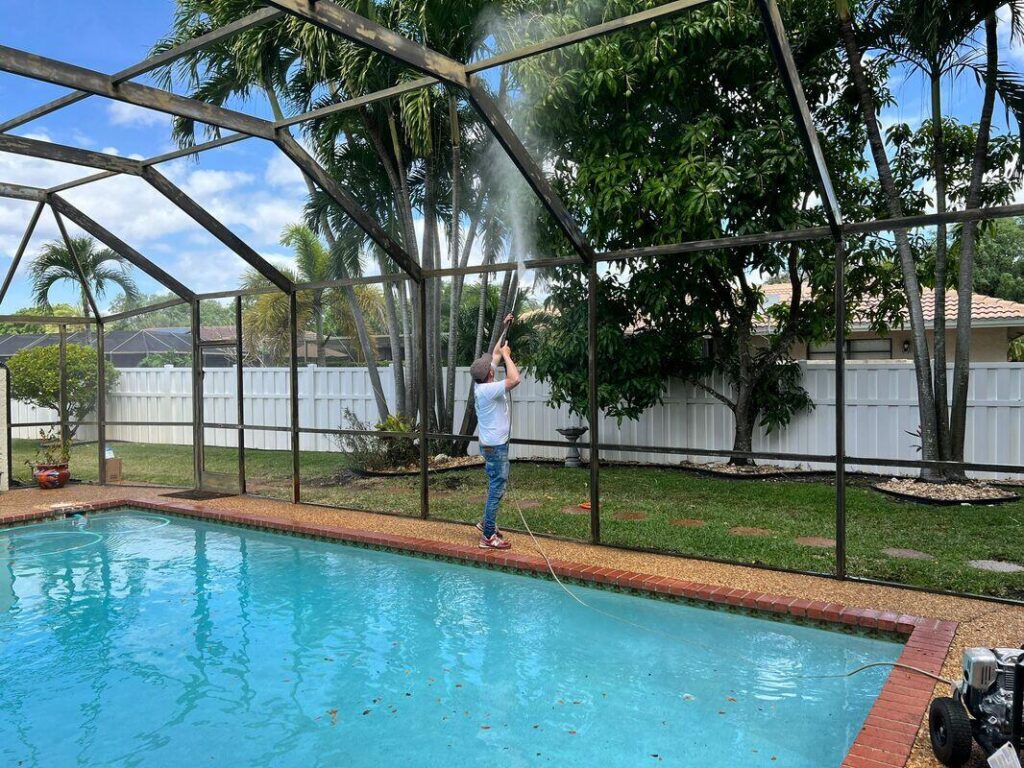 Screen Enclosure Contractor